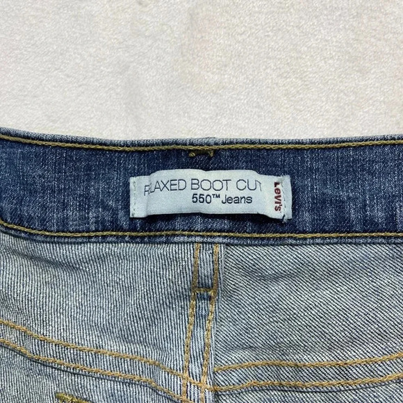 LEVIS Relaxed Boot Cut 550 Jeans Womens 16 Short - Picture 8 of 16